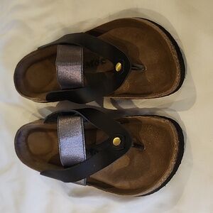 SOFT MOC sandals thong style sandals leather elastic straps  black  comfortable